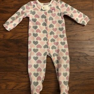 NWT Juicy Couture pink purple hearts fleece footed pajamas